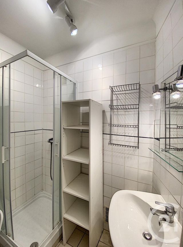 Appartement F1 à vendre - 1 pièce - 35.0 m2 - CANNES - 06 - PROVENCE-ALPES-COTE-D-AZUR - Century 21 Adhère Transactions Appartement F1 à vendre - 1 pièce - 35.0 m2 - CANNES - 06 - PROVENCE-ALPES-COTE-D-AZUR - Century 21 Adhère Transactions