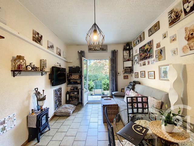 Afficher la photo en grand Appartement F3 à vendre - 3 pièces - 59.0 m2 - CANNES - 06 - PROVENCE-ALPES-COTE-D-AZUR - Century 21 Adhère Transactions