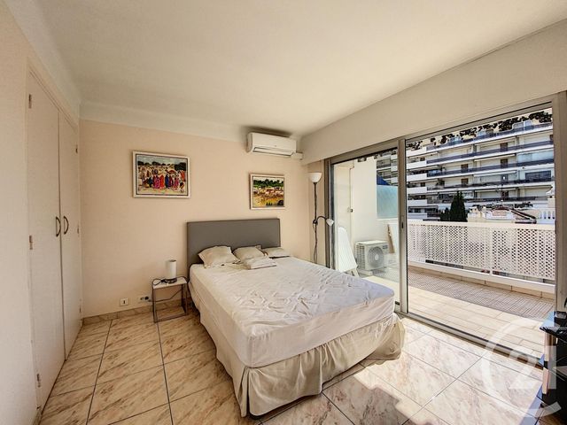 Appartement F2 à vendre - 2 pièces - 46.0 m2 - CANNES - 06 - PROVENCE-ALPES-COTE-D-AZUR - Century 21 Adhère Transactions Appartement F2 à vendre - 2 pièces - 46.0 m2 - CANNES - 06 - PROVENCE-ALPES-COTE-D-AZUR - Century 21 Adhère Transactions