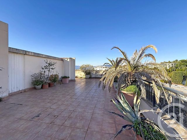 Appartement F4 à vendre - 4 pièces - 108.0 m2 - CANNES - 06 - PROVENCE-ALPES-COTE-D-AZUR - Century 21 Adhère Transactions