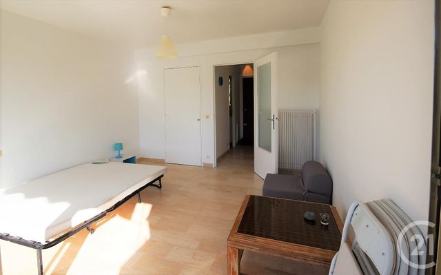 Afficher la photo en grand Appartement F1 à vendre - 1 pièce - 22.22 m2 - CANNES - 06 - PROVENCE-ALPES-COTE-D-AZUR - Century 21 Adhère Transactions