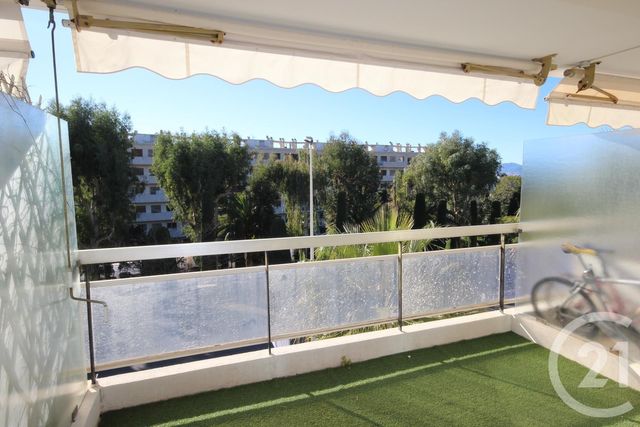 Afficher la photo en grand Appartement F1 à vendre - 1 pièce - 22.22 m2 - CANNES - 06 - PROVENCE-ALPES-COTE-D-AZUR - Century 21 Adhère Transactions