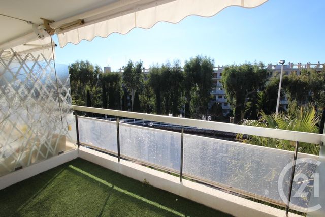 Afficher la photo en grand Appartement F1 à vendre - 1 pièce - 22.22 m2 - CANNES - 06 - PROVENCE-ALPES-COTE-D-AZUR - Century 21 Adhère Transactions