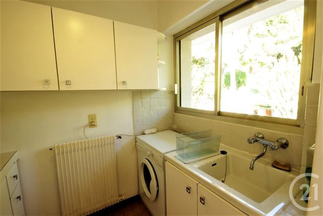 Afficher la photo en grand Appartement F1 à vendre - 1 pièce - 22.22 m2 - CANNES - 06 - PROVENCE-ALPES-COTE-D-AZUR - Century 21 Adhère Transactions