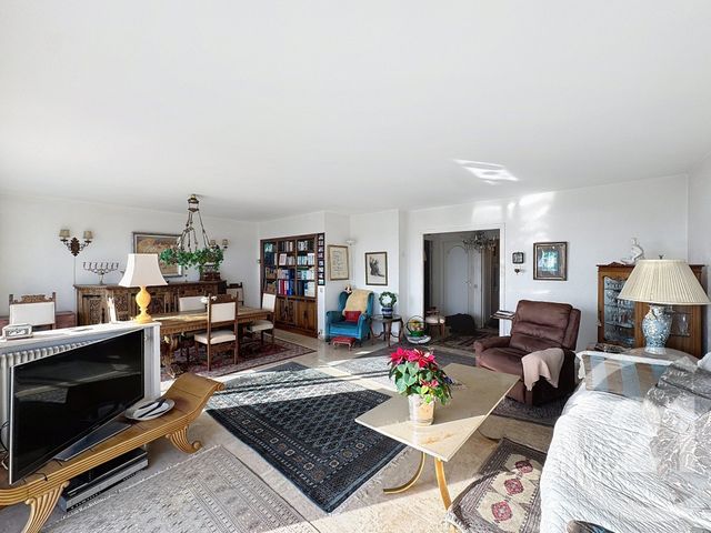 Appartement F3 à vendre - 3 pièces - 114.0 m2 - CANNES - 06 - PROVENCE-ALPES-COTE-D-AZUR - Century 21 Adhère Transactions