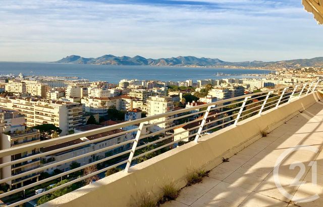 Afficher la photo en grand appartement à vendre - 5 pièces - 170.0 m2 - CANNES - 06 - PROVENCE-ALPES-COTE-D-AZUR - Century 21 Adhère Transactions