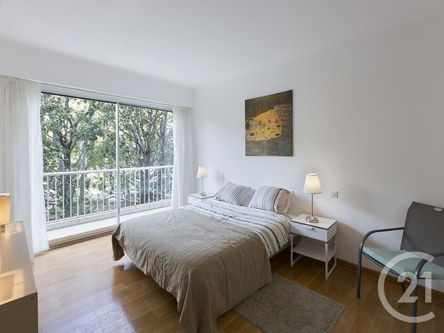 Afficher la photo en grand Appartement F4 à vendre - 4 pièces - 125.0 m2 - CANNES - 06 - PROVENCE-ALPES-COTE-D-AZUR - Century 21 Adhère Transactions