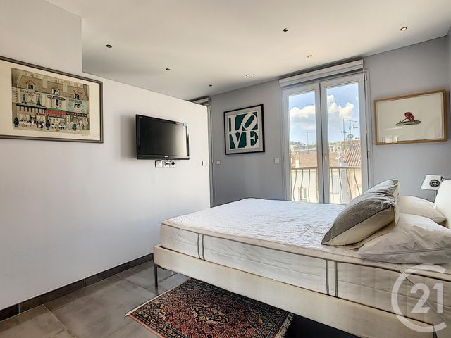 Appartement F4 à vendre - 4 pièces - 90.0 m2 - CANNES - 06 - PROVENCE-ALPES-COTE-D-AZUR - Century 21 Adhère Transactions Appartement F4 à vendre - 4 pièces - 90.0 m2 - CANNES - 06 - PROVENCE-ALPES-COTE-D-AZUR - Century 21 Adhère Transactions