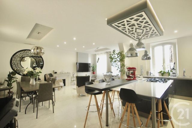 Afficher la photo en grand Appartement F5 à vendre - 5 pièces - 160.0 m2 - CANNES - 06 - PROVENCE-ALPES-COTE-D-AZUR - Century 21 Adhère Transactions