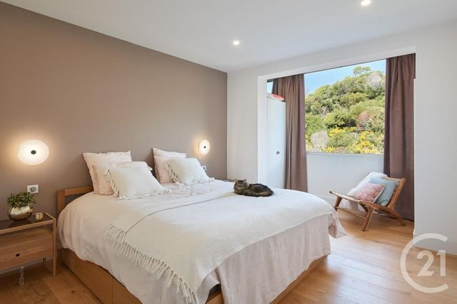 Afficher la photo en grand Appartement F4 à vendre - 4 pièces - 112.0 m2 - CANNES - 06 - PROVENCE-ALPES-COTE-D-AZUR - Century 21 Adhère Transactions