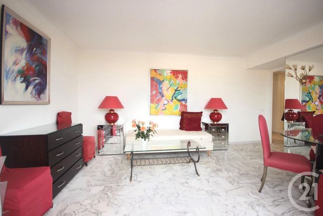 Afficher la photo en grand Appartement F3 à vendre - 3 pièces - 62.17 m2 - CANNES - 06 - PROVENCE-ALPES-COTE-D-AZUR - Century 21 Adhère Transactions