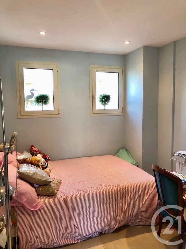 Afficher la photo en grand Appartement F4 à vendre - 4 pièces - 87.15 m2 - CANNES - 06 - PROVENCE-ALPES-COTE-D-AZUR - Century 21 Adhère Transactions