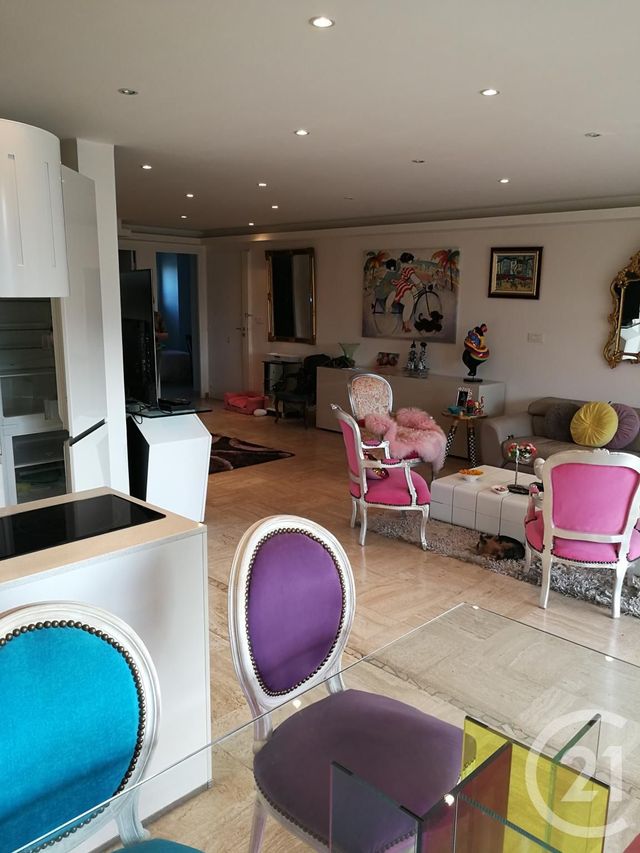 Afficher la photo en grand Appartement F4 à vendre - 4 pièces - 87.15 m2 - CANNES - 06 - PROVENCE-ALPES-COTE-D-AZUR - Century 21 Adhère Transactions