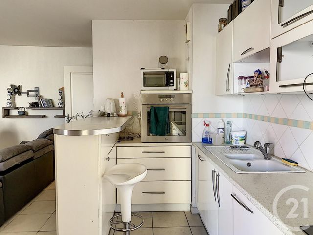 Afficher la photo en grand Appartement F2 à vendre - 2 pièces - 48.0 m2 - CANNES - 06 - PROVENCE-ALPES-COTE-D-AZUR - Century 21 Adhère Transactions