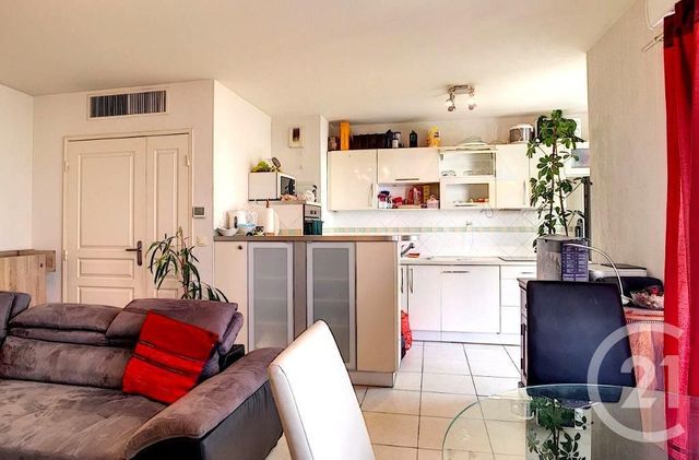 Afficher la photo en grand Appartement F2 à vendre - 2 pièces - 48.0 m2 - CANNES - 06 - PROVENCE-ALPES-COTE-D-AZUR - Century 21 Adhère Transactions