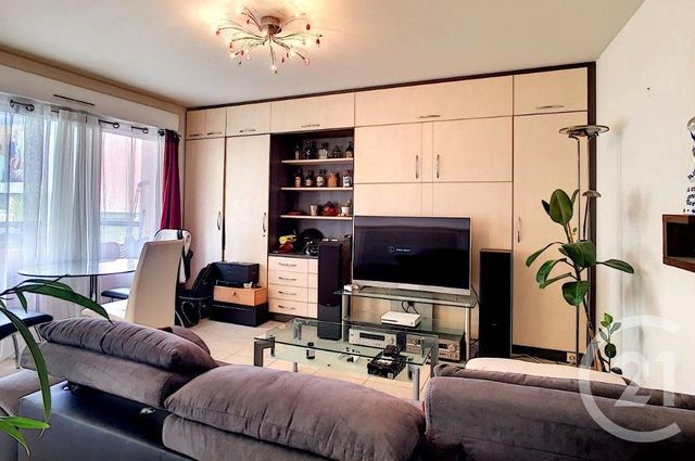 Afficher la photo en grand Appartement F2 à vendre - 2 pièces - 48.0 m2 - CANNES - 06 - PROVENCE-ALPES-COTE-D-AZUR - Century 21 Adhère Transactions