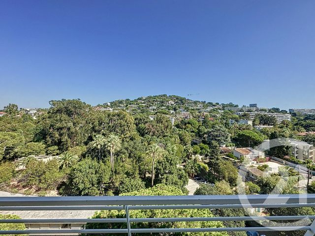 Appartement F2 à vendre - 2 pièces - 68.0 m2 - CANNES - 06 - PROVENCE-ALPES-COTE-D-AZUR - Century 21 Adhère Transactions