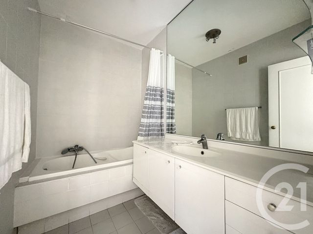 Appartement F2 à vendre - 2 pièces - 68.0 m2 - CANNES - 06 - PROVENCE-ALPES-COTE-D-AZUR - Century 21 Adhère Transactions