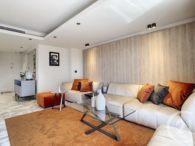 Appartement F4 à vendre - 4 pièces - 115.0 m2 - CANNES - 06 - PROVENCE-ALPES-COTE-D-AZUR - Century 21 Adhère Transactions Appartement F4 à vendre - 4 pièces - 115.0 m2 - CANNES - 06 - PROVENCE-ALPES-COTE-D-AZUR - Century 21 Adhère Transactions