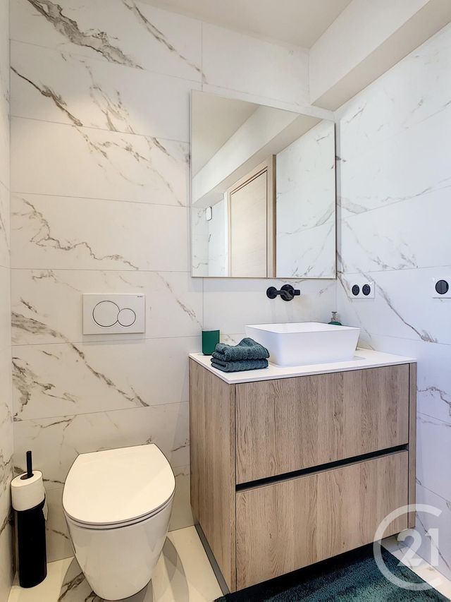 Appartement F4 à vendre - 4 pièces - 115.0 m2 - CANNES - 06 - PROVENCE-ALPES-COTE-D-AZUR - Century 21 Adhère Transactions Appartement F4 à vendre - 4 pièces - 115.0 m2 - CANNES - 06 - PROVENCE-ALPES-COTE-D-AZUR - Century 21 Adhère Transactions