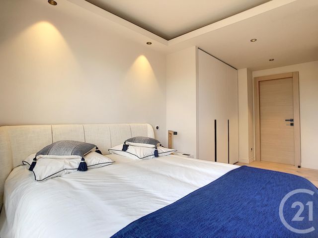 Appartement F4 à vendre - 4 pièces - 115.0 m2 - CANNES - 06 - PROVENCE-ALPES-COTE-D-AZUR - Century 21 Adhère Transactions Appartement F4 à vendre - 4 pièces - 115.0 m2 - CANNES - 06 - PROVENCE-ALPES-COTE-D-AZUR - Century 21 Adhère Transactions