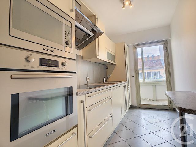 Afficher la photo en grand Appartement F3 à vendre - 3 pièces - 80.0 m2 - CANNES - 06 - PROVENCE-ALPES-COTE-D-AZUR - Century 21 Adhère Transactions