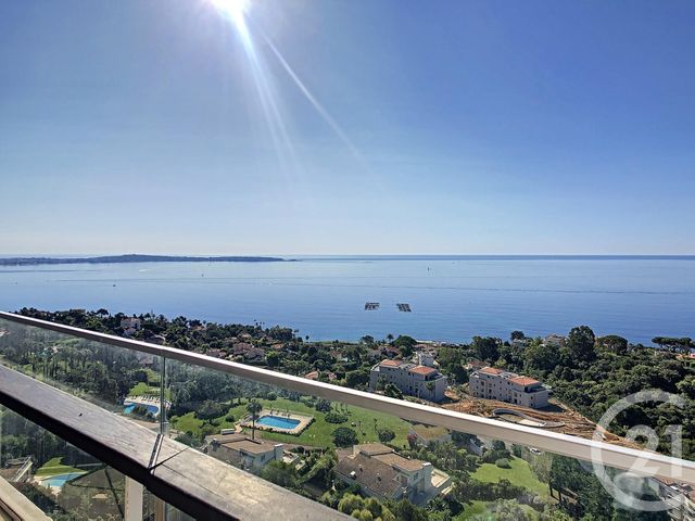 Afficher la photo en grand Appartement F3 à vendre - 3 pièces - 77.0 m2 - CANNES - 06 - PROVENCE-ALPES-COTE-D-AZUR - Century 21 Adhère Transactions