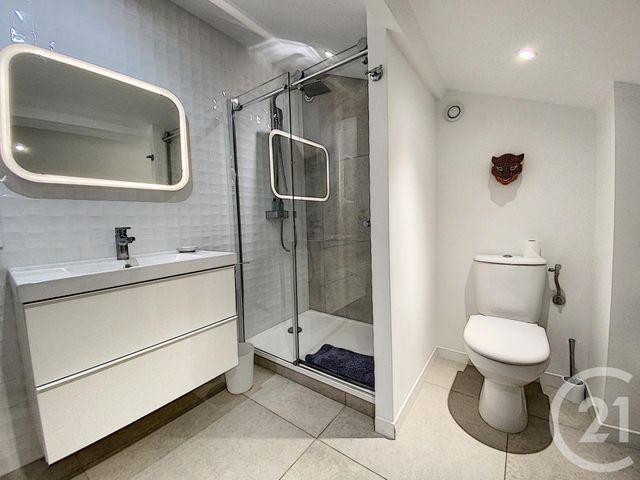 Afficher la photo en grand Appartement F1 à vendre - 1 pièce - 60.0 m2 - CANNES - 06 - PROVENCE-ALPES-COTE-D-AZUR - Century 21 Adhère Transactions