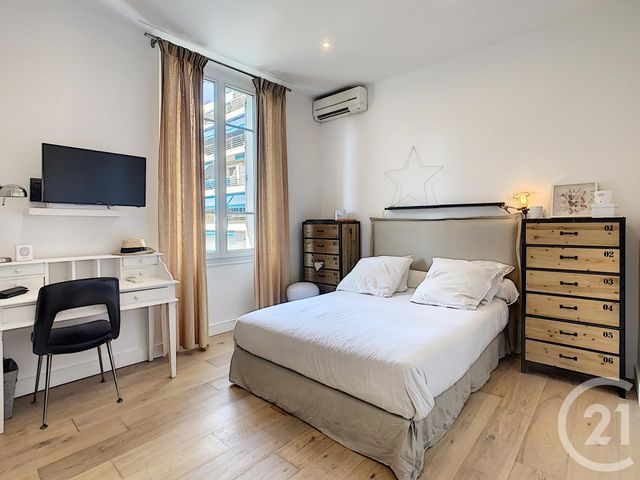 appartement à vendre - 4 pièces - 123.0 m2 - CANNES - 06 - PROVENCE-ALPES-COTE-D-AZUR - Century 21 Adhère Transactions appartement à vendre - 4 pièces - 123.0 m2 - CANNES - 06 - PROVENCE-ALPES-COTE-D-AZUR - Century 21 Adhère Transactions