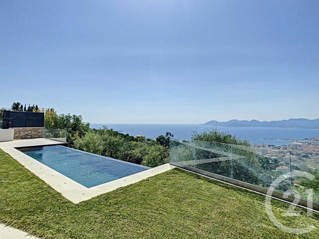 Afficher la photo en grand Appartement F4 à vendre - 4 pièces - 130.0 m2 - CANNES - 06 - PROVENCE-ALPES-COTE-D-AZUR - Century 21 Adhère Transactions