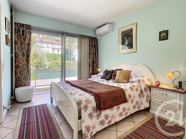 Afficher la photo en grand Appartement F3 à vendre - 3 pièces - 75.0 m2 - CANNES - 06 - PROVENCE-ALPES-COTE-D-AZUR - Century 21 Adhère Transactions