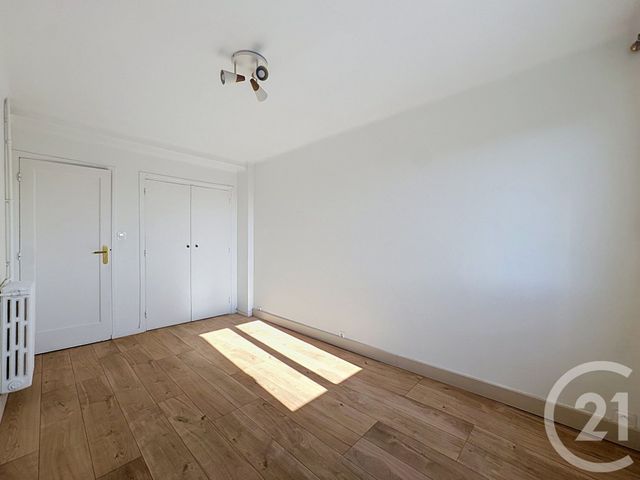 Appartement F2 à vendre - 2 pièces - 46.0 m2 - CANNES - 06 - PROVENCE-ALPES-COTE-D-AZUR - Century 21 Adhère Transactions