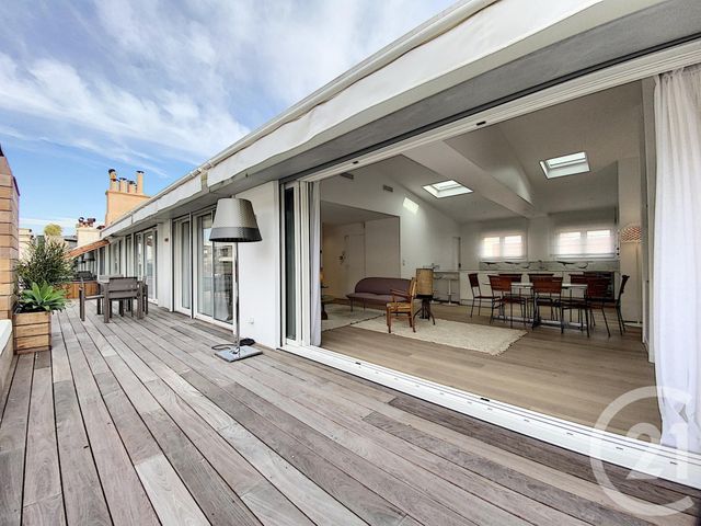 Afficher la photo en grand Appartement F3 à vendre - 3 pièces - 91.0 m2 - CANNES - 06 - PROVENCE-ALPES-COTE-D-AZUR - Century 21 Adhère Transactions