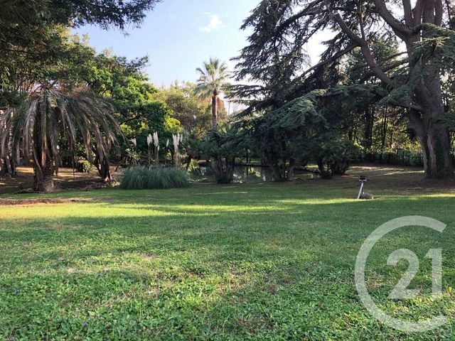 Afficher la photo en grand Appartement F4 à vendre - 4 pièces - 128.0 m2 - CANNES - 06 - PROVENCE-ALPES-COTE-D-AZUR - Century 21 Adhère Transactions
