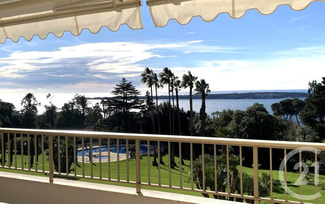 Appartement F3 à vendre - 3 pièces - 104.02 m2 - CANNES - 06 - PROVENCE-ALPES-COTE-D-AZUR - Century 21 Adhère Transactions Appartement F3 à vendre - 3 pièces - 104.02 m2 - CANNES - 06 - PROVENCE-ALPES-COTE-D-AZUR - Century 21 Adhère Transactions