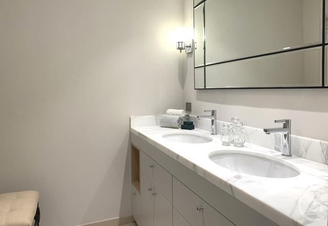 Appartement F3 à vendre - 3 pièces - 104.02 m2 - CANNES - 06 - PROVENCE-ALPES-COTE-D-AZUR - Century 21 Adhère Transactions Appartement F3 à vendre - 3 pièces - 104.02 m2 - CANNES - 06 - PROVENCE-ALPES-COTE-D-AZUR - Century 21 Adhère Transactions