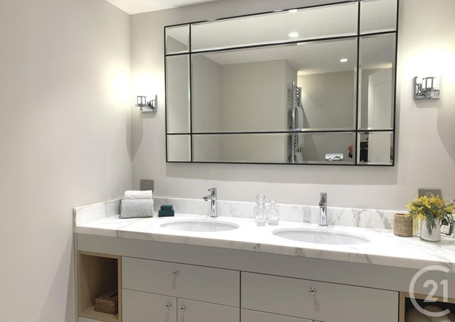 Appartement F3 à vendre - 3 pièces - 104.02 m2 - CANNES - 06 - PROVENCE-ALPES-COTE-D-AZUR - Century 21 Adhère Transactions Appartement F3 à vendre - 3 pièces - 104.02 m2 - CANNES - 06 - PROVENCE-ALPES-COTE-D-AZUR - Century 21 Adhère Transactions