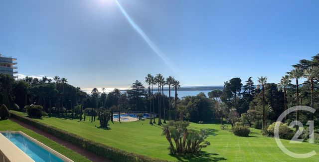 Appartement F3 à vendre - 3 pièces - 104.02 m2 - CANNES - 06 - PROVENCE-ALPES-COTE-D-AZUR - Century 21 Adhère Transactions Appartement F3 à vendre - 3 pièces - 104.02 m2 - CANNES - 06 - PROVENCE-ALPES-COTE-D-AZUR - Century 21 Adhère Transactions