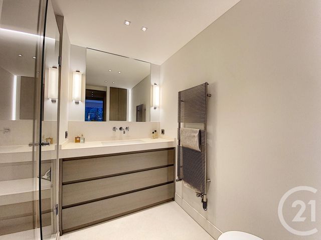 Appartement F3 à vendre - 3 pièces - 103.0 m2 - CANNES - 06 - PROVENCE-ALPES-COTE-D-AZUR - Century 21 Adhère Transactions Appartement F3 à vendre - 3 pièces - 103.0 m2 - CANNES - 06 - PROVENCE-ALPES-COTE-D-AZUR - Century 21 Adhère Transactions