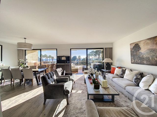 Appartement F3 à vendre - 3 pièces - 103.0 m2 - CANNES - 06 - PROVENCE-ALPES-COTE-D-AZUR - Century 21 Adhère Transactions Appartement F3 à vendre - 3 pièces - 103.0 m2 - CANNES - 06 - PROVENCE-ALPES-COTE-D-AZUR - Century 21 Adhère Transactions