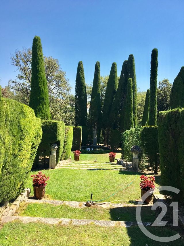 Appartement F5 à vendre - 5 pièces - 180.0 m2 - CANNES - 06 - PROVENCE-ALPES-COTE-D-AZUR - Century 21 Adhère Transactions Appartement F5 à vendre - 5 pièces - 180.0 m2 - CANNES - 06 - PROVENCE-ALPES-COTE-D-AZUR - Century 21 Adhère Transactions