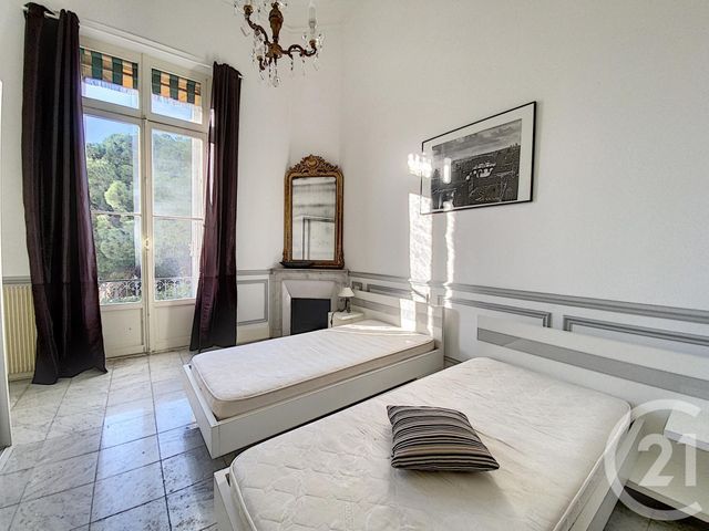 Afficher la photo en grand Appartement F3 à vendre - 3 pièces - 77.84 m2 - CANNES - 06 - PROVENCE-ALPES-COTE-D-AZUR - Century 21 Adhère Transactions