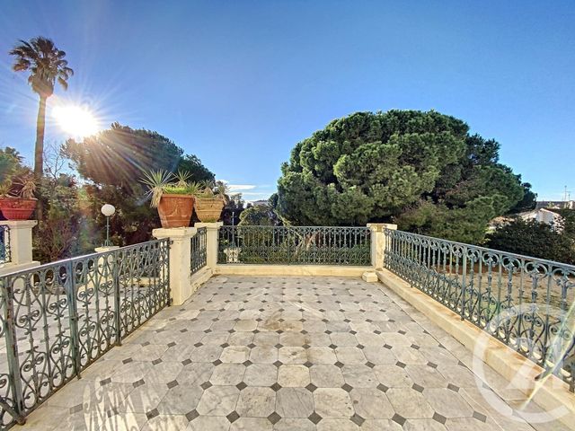 Afficher la photo en grand Appartement F3 à vendre - 3 pièces - 77.84 m2 - CANNES - 06 - PROVENCE-ALPES-COTE-D-AZUR - Century 21 Adhère Transactions