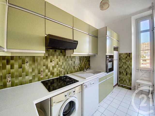 Appartement F3 à vendre - 3 pièces - 92.21 m2 - CANNES - 06 - PROVENCE-ALPES-COTE-D-AZUR - Century 21 Adhère Transactions Appartement F3 à vendre - 3 pièces - 92.21 m2 - CANNES - 06 - PROVENCE-ALPES-COTE-D-AZUR - Century 21 Adhère Transactions