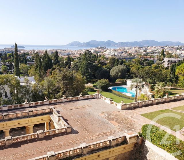 Appartement F3 à vendre - 3 pièces - 107.0 m2 - CANNES - 06 - PROVENCE-ALPES-COTE-D-AZUR - Century 21 Adhère Transactions Appartement F3 à vendre - 3 pièces - 107.0 m2 - CANNES - 06 - PROVENCE-ALPES-COTE-D-AZUR - Century 21 Adhère Transactions