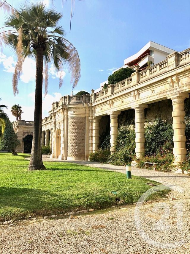 Appartement F3 à vendre - 3 pièces - 107.0 m2 - CANNES - 06 - PROVENCE-ALPES-COTE-D-AZUR - Century 21 Adhère Transactions Appartement F3 à vendre - 3 pièces - 107.0 m2 - CANNES - 06 - PROVENCE-ALPES-COTE-D-AZUR - Century 21 Adhère Transactions