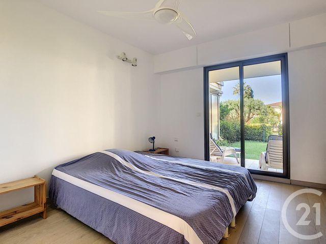 Appartement F4 à vendre - 4 pièces - 118.23 m2 - CANNES - 06 - PROVENCE-ALPES-COTE-D-AZUR - Century 21 Adhère Transactions Appartement F4 à vendre - 4 pièces - 118.23 m2 - CANNES - 06 - PROVENCE-ALPES-COTE-D-AZUR - Century 21 Adhère Transactions