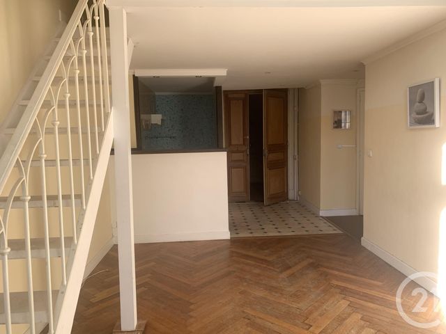 Appartement F3 à vendre - 3 pièces - 72.18 m2 - CANNES - 06 - PROVENCE-ALPES-COTE-D-AZUR - Century 21 Adhère Transactions Appartement F3 à vendre - 3 pièces - 72.18 m2 - CANNES - 06 - PROVENCE-ALPES-COTE-D-AZUR - Century 21 Adhère Transactions