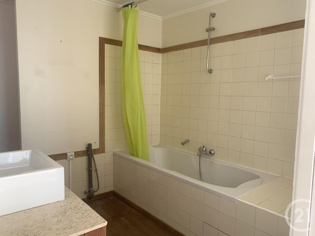 Appartement F3 à vendre - 3 pièces - 72.18 m2 - CANNES - 06 - PROVENCE-ALPES-COTE-D-AZUR - Century 21 Adhère Transactions Appartement F3 à vendre - 3 pièces - 72.18 m2 - CANNES - 06 - PROVENCE-ALPES-COTE-D-AZUR - Century 21 Adhère Transactions