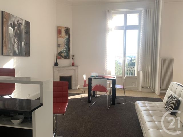 Afficher la photo en grand Appartement F2 à vendre - 2 pièces - 56.32 m2 - CANNES - 06 - PROVENCE-ALPES-COTE-D-AZUR - Century 21 Adhère Transactions